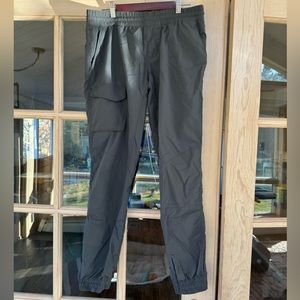 Columbia Hiking Joggers (Women’s M) in grey